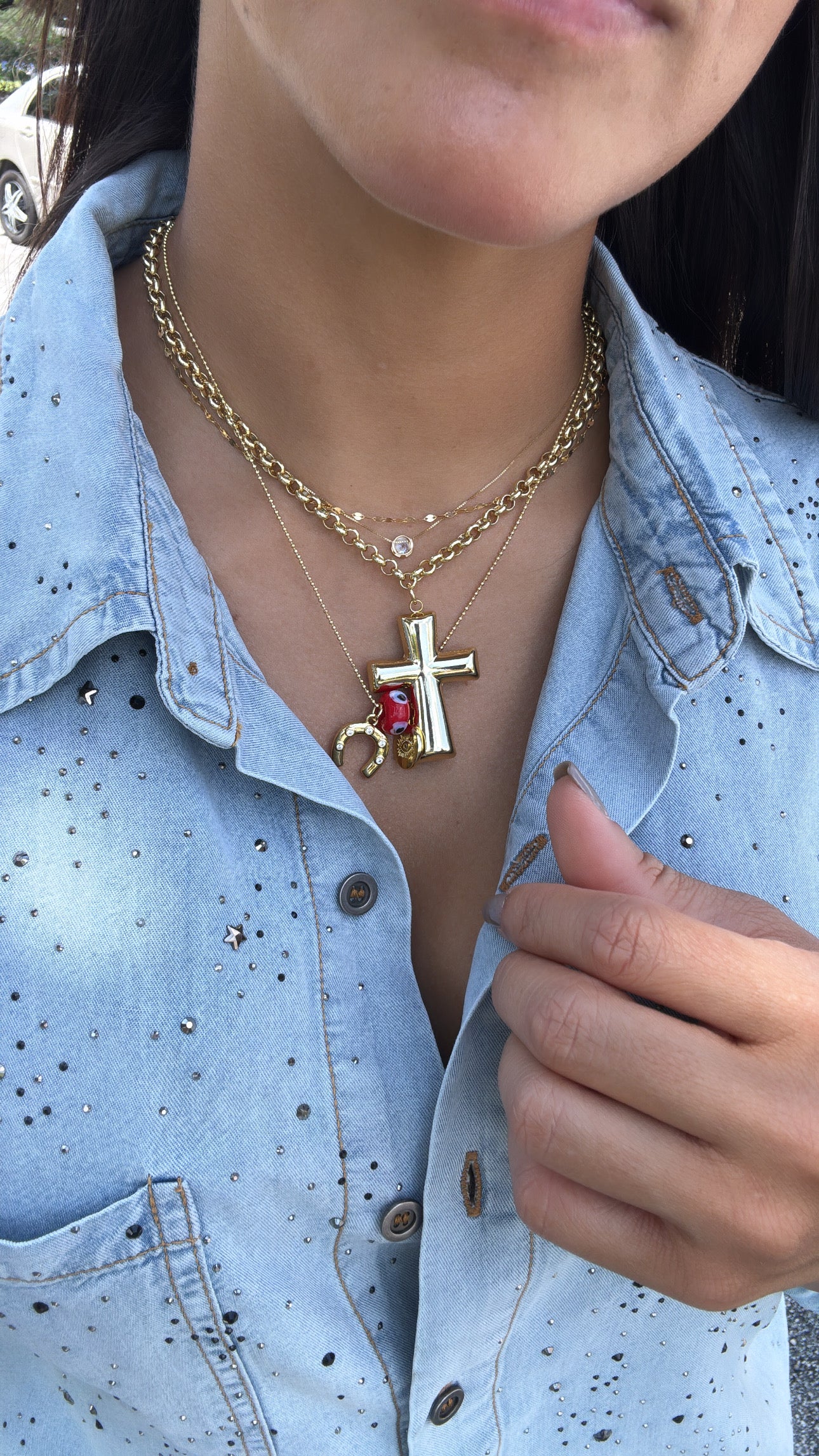 Cross plain necklace