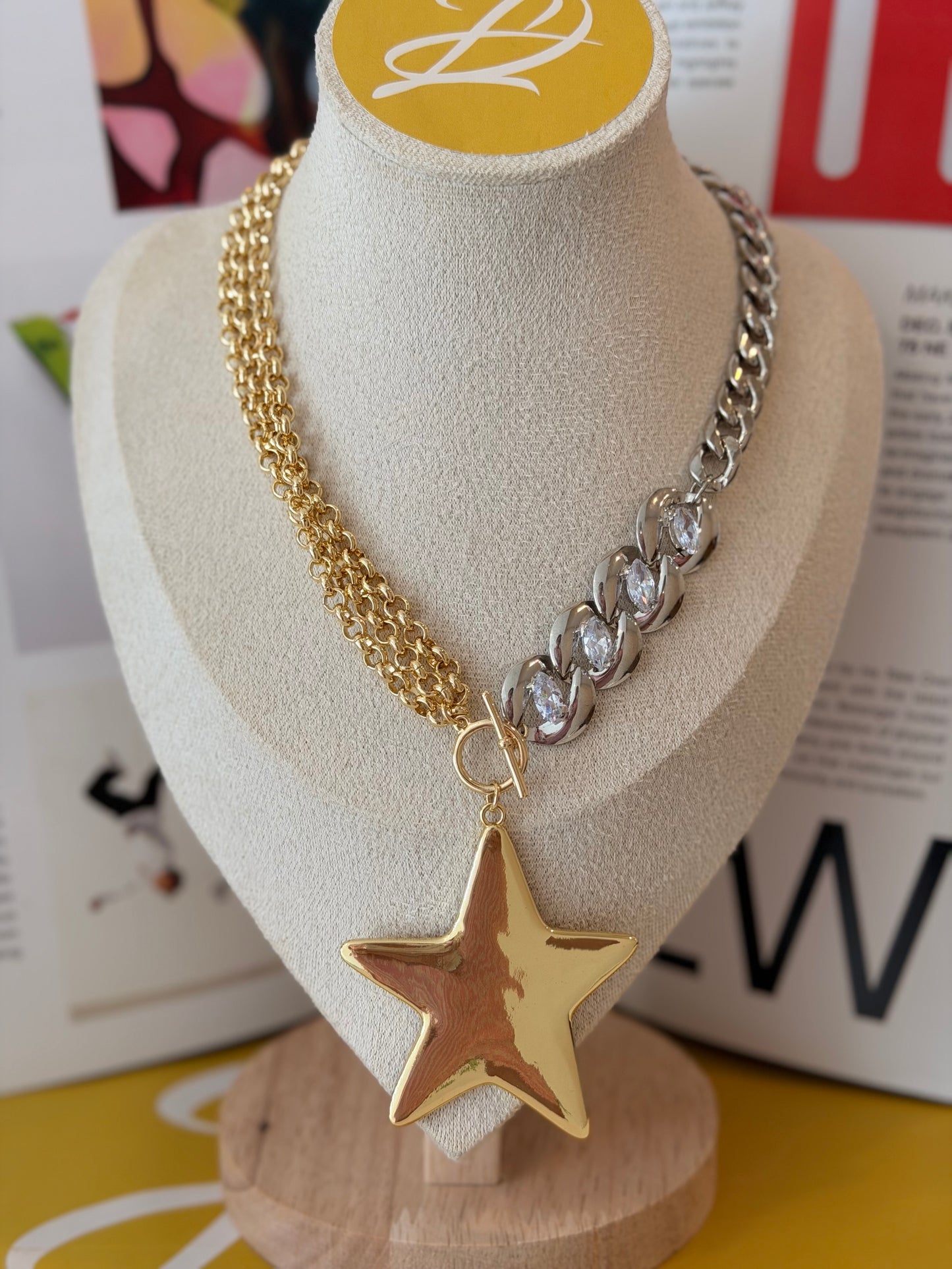 Stella necklace