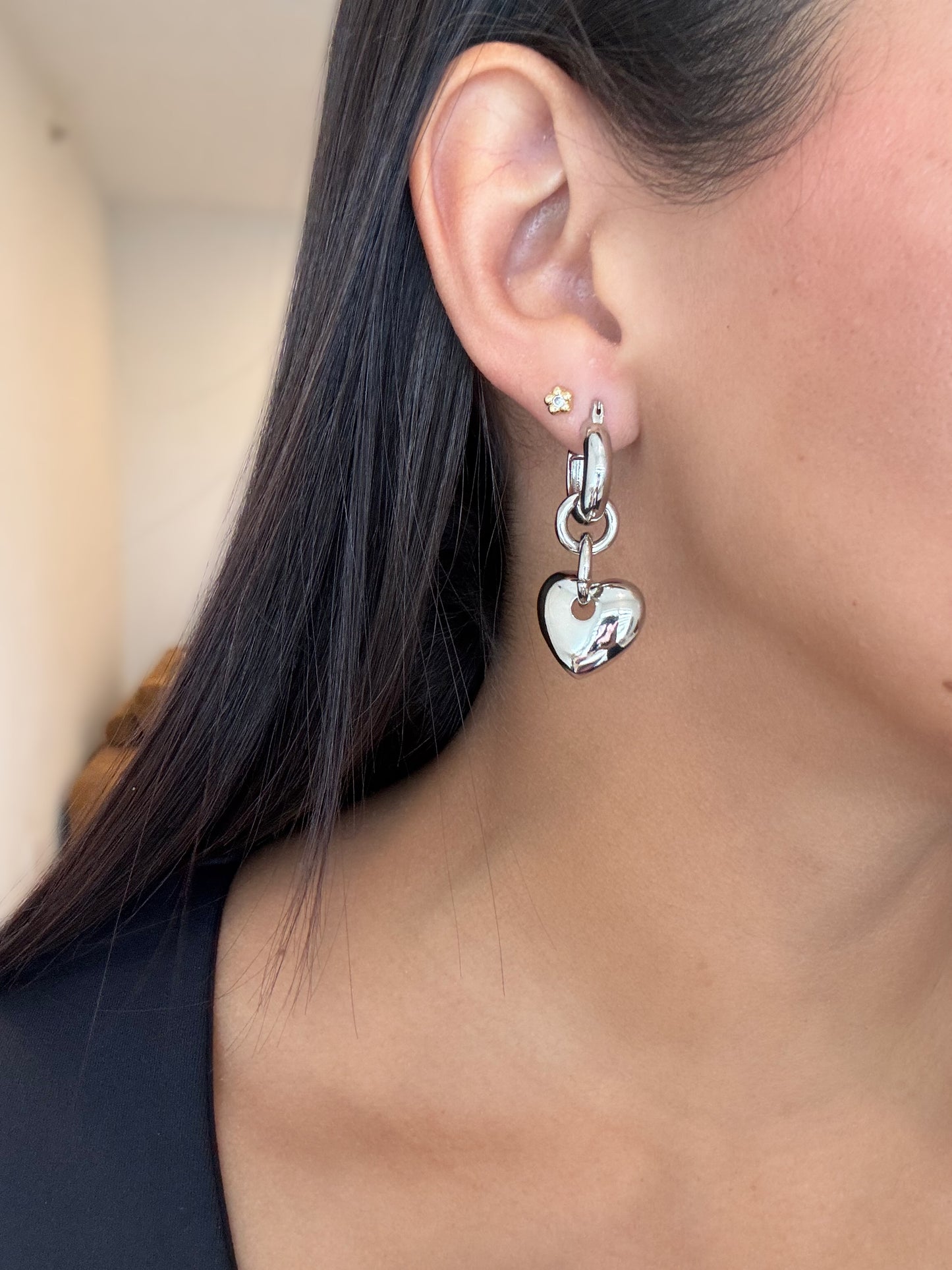 Dangle heart earrings