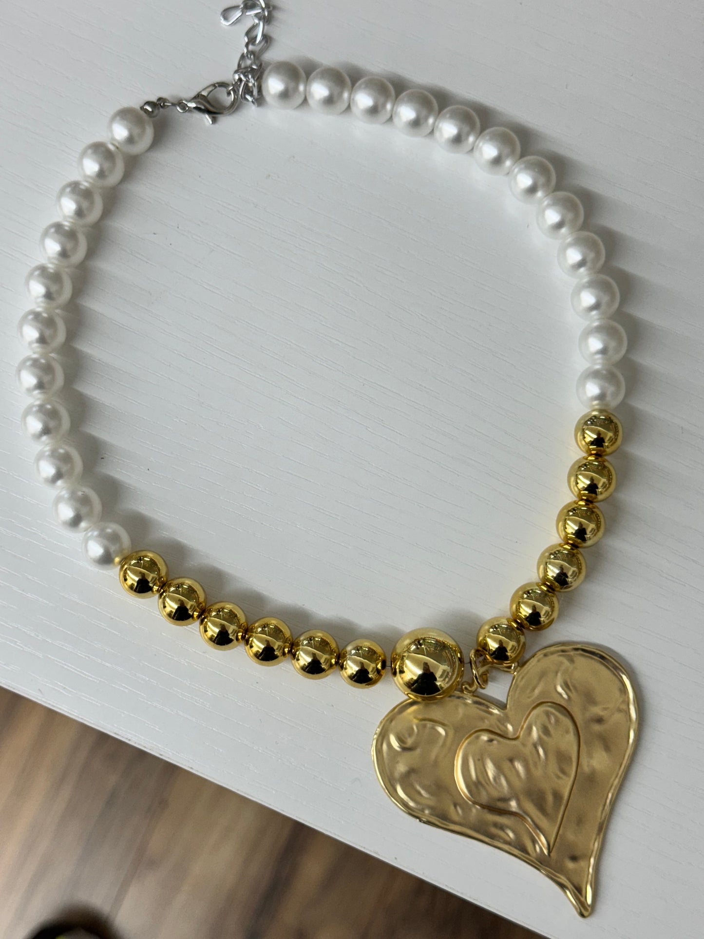 Final sale. Necklace