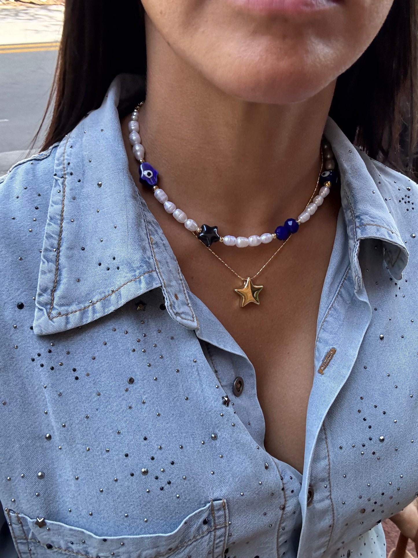 Protection chic choker