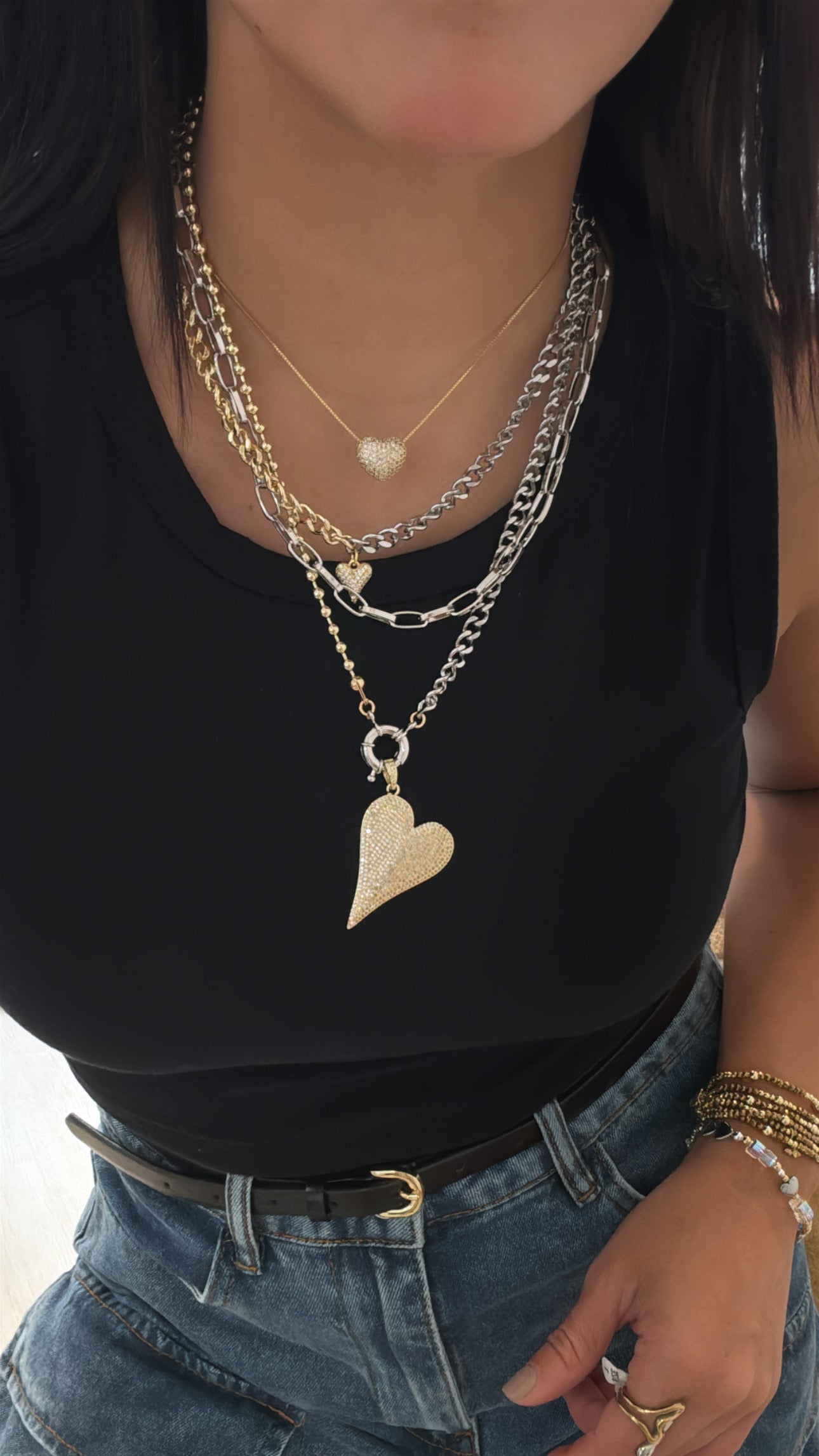 Essential valentine necklace