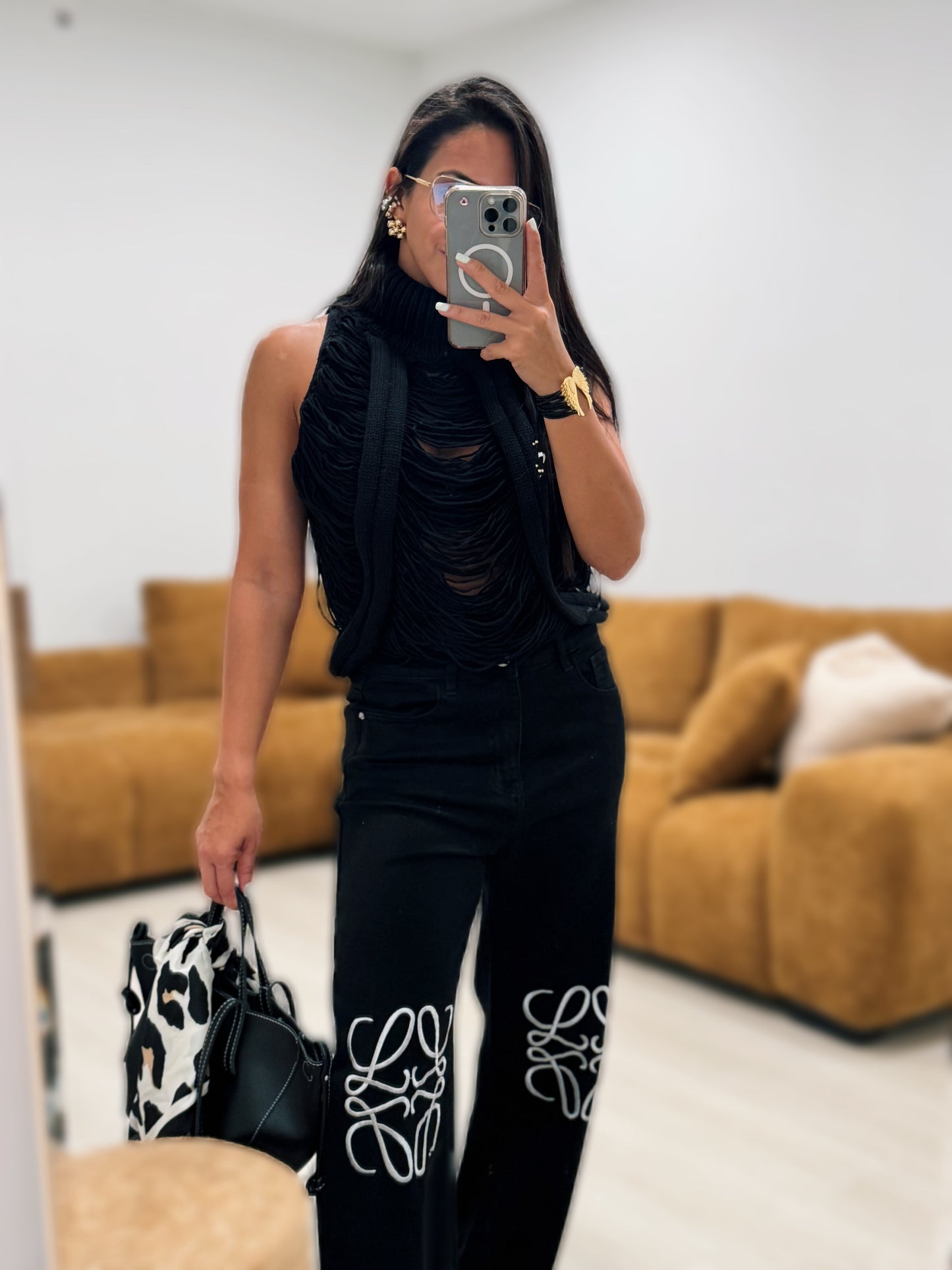 Black stretchy jean