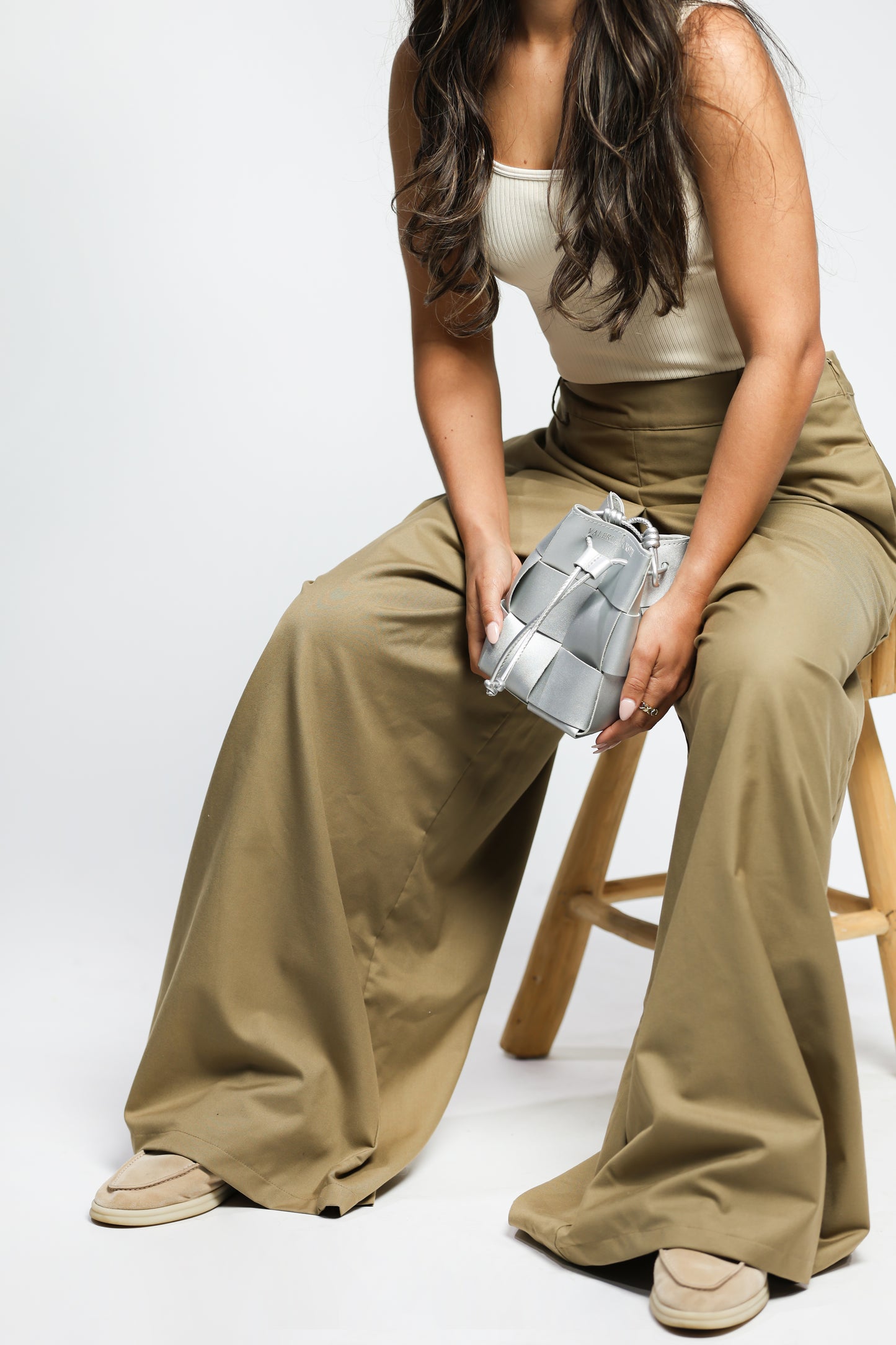 Bucket bag