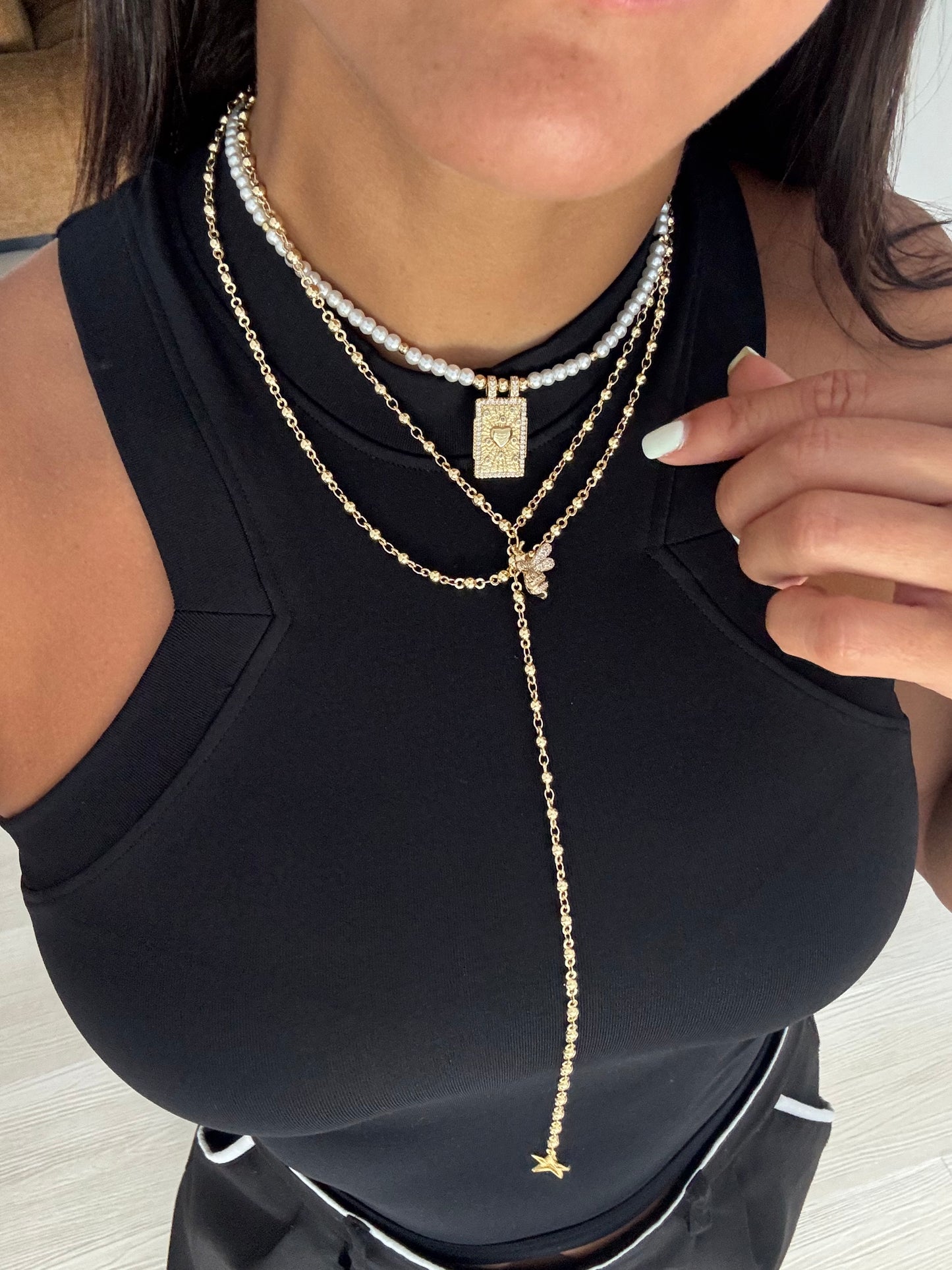 Choker pearly trendy necklace