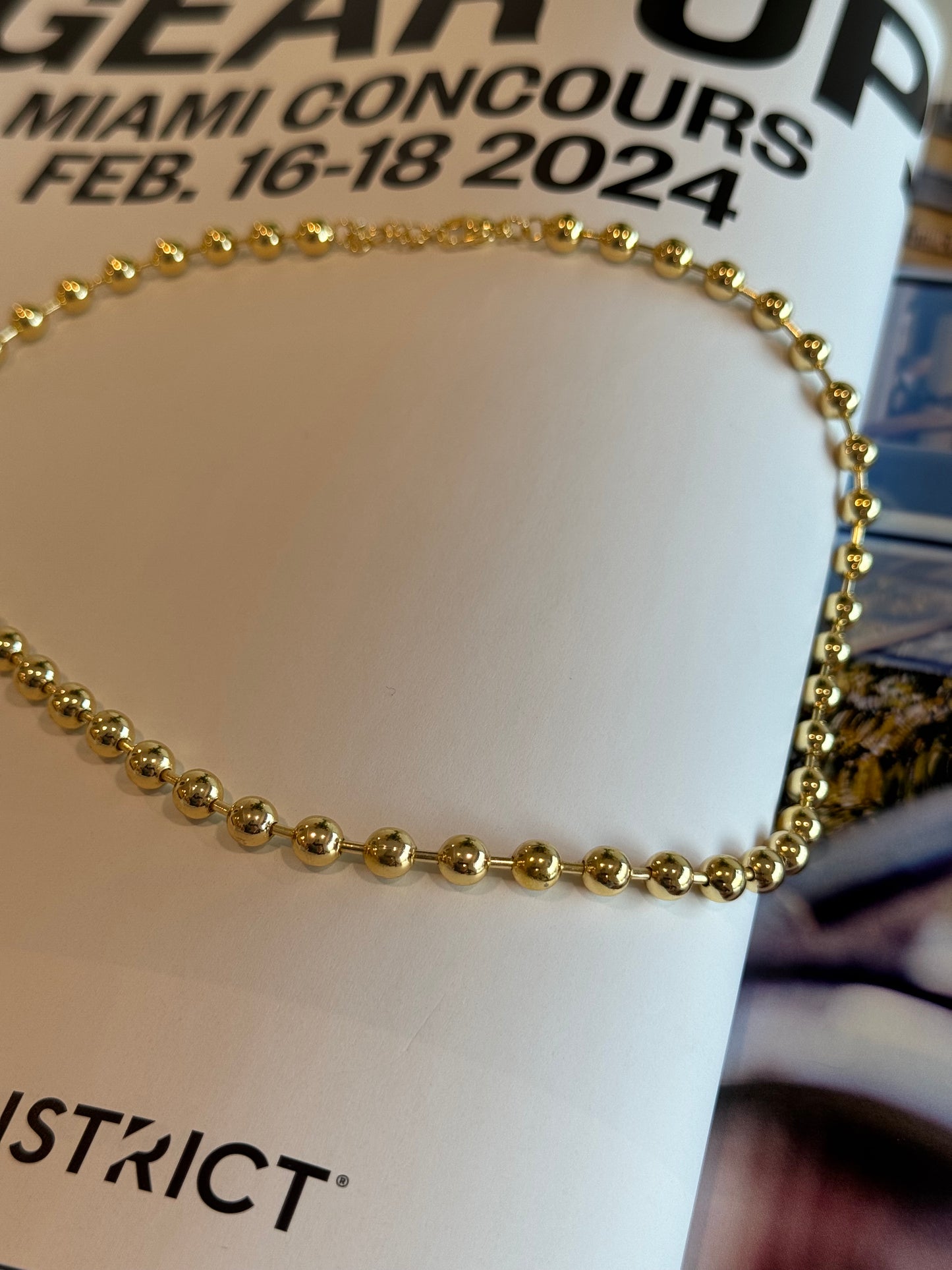 Essential necklace