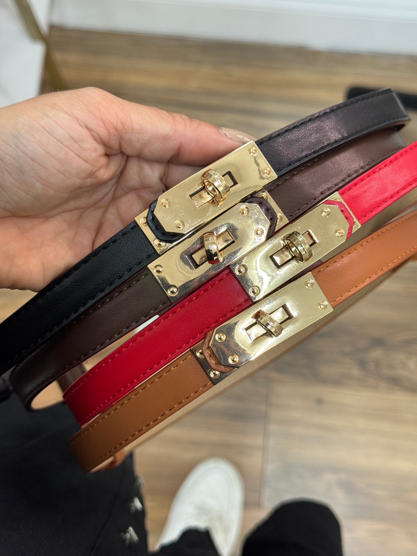 Tiny trendy belt