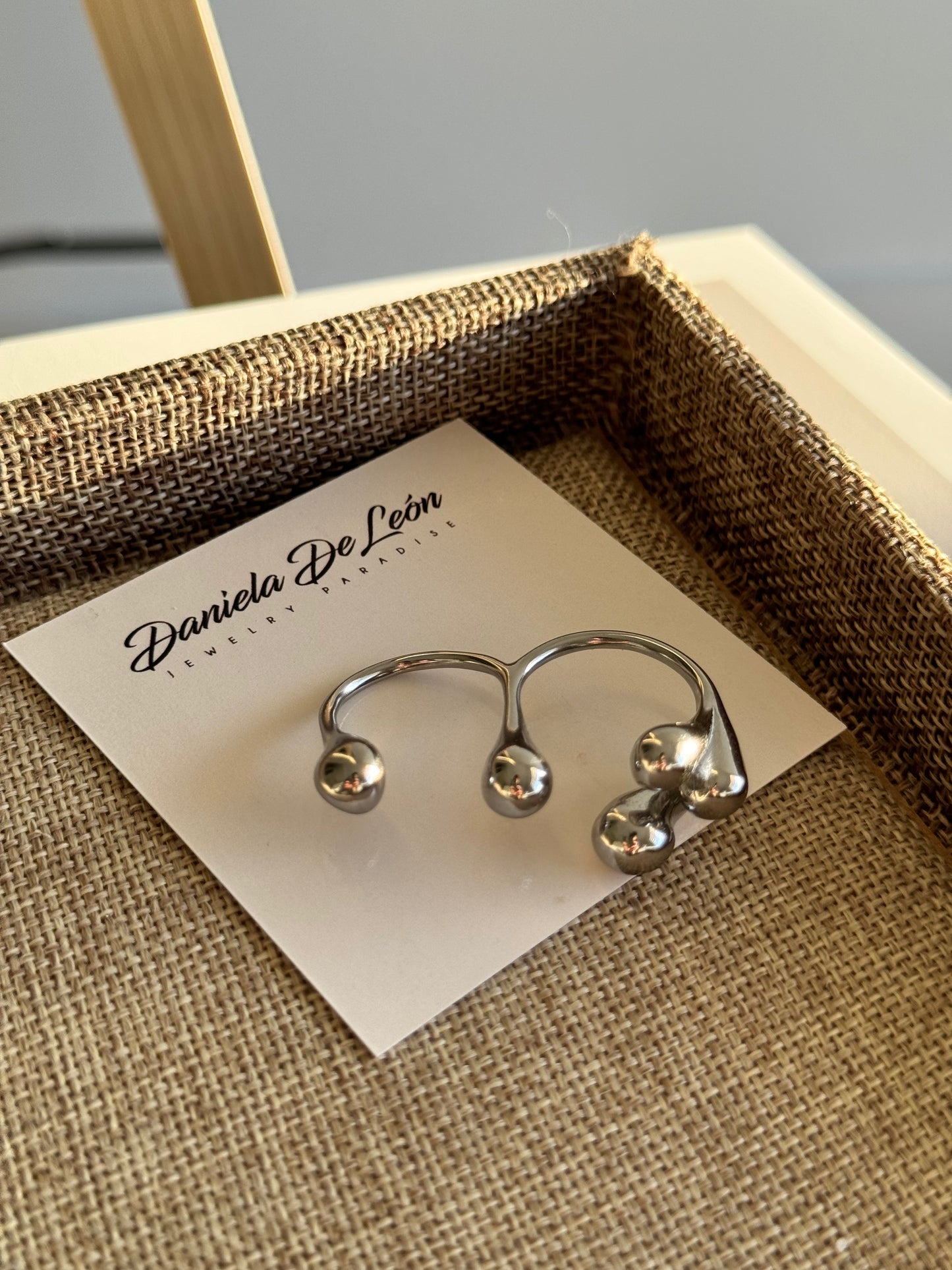 Double Ring