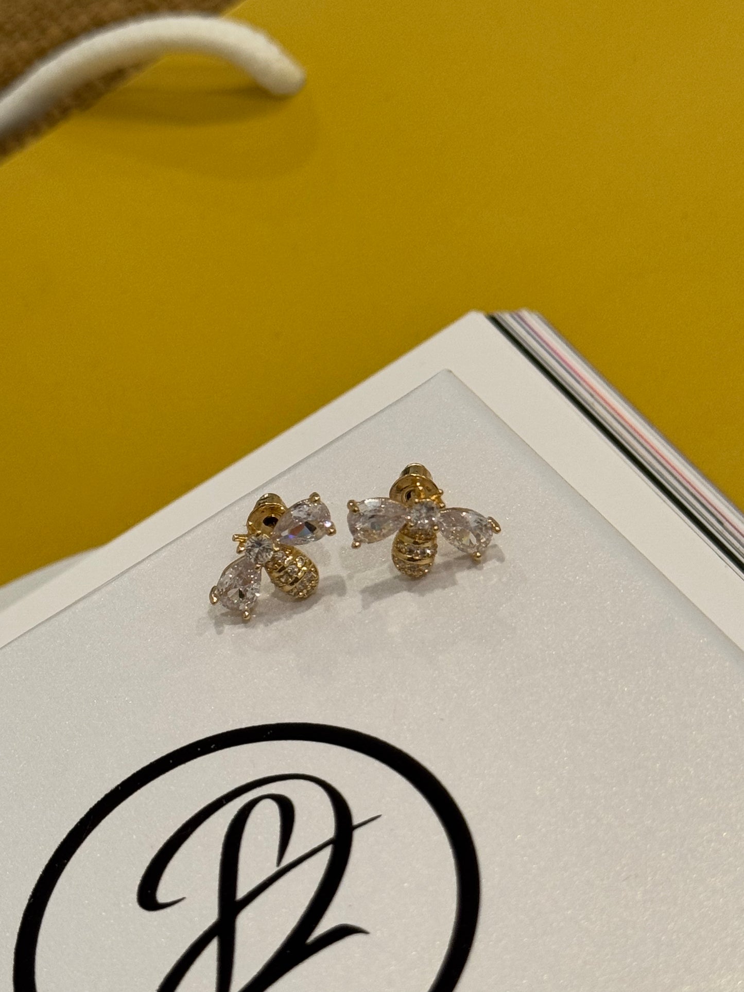 Mini powerful bumblebee earrings