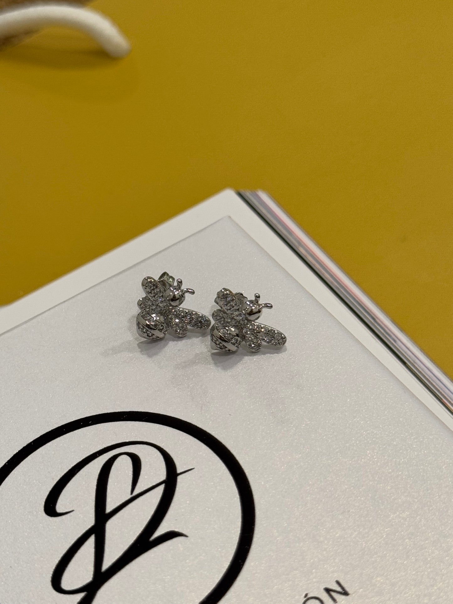 Mini powerful bumblebee earrings