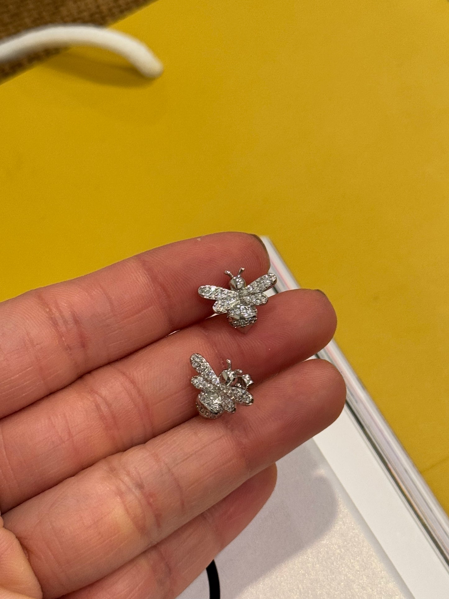 Mini powerful bumblebee earrings