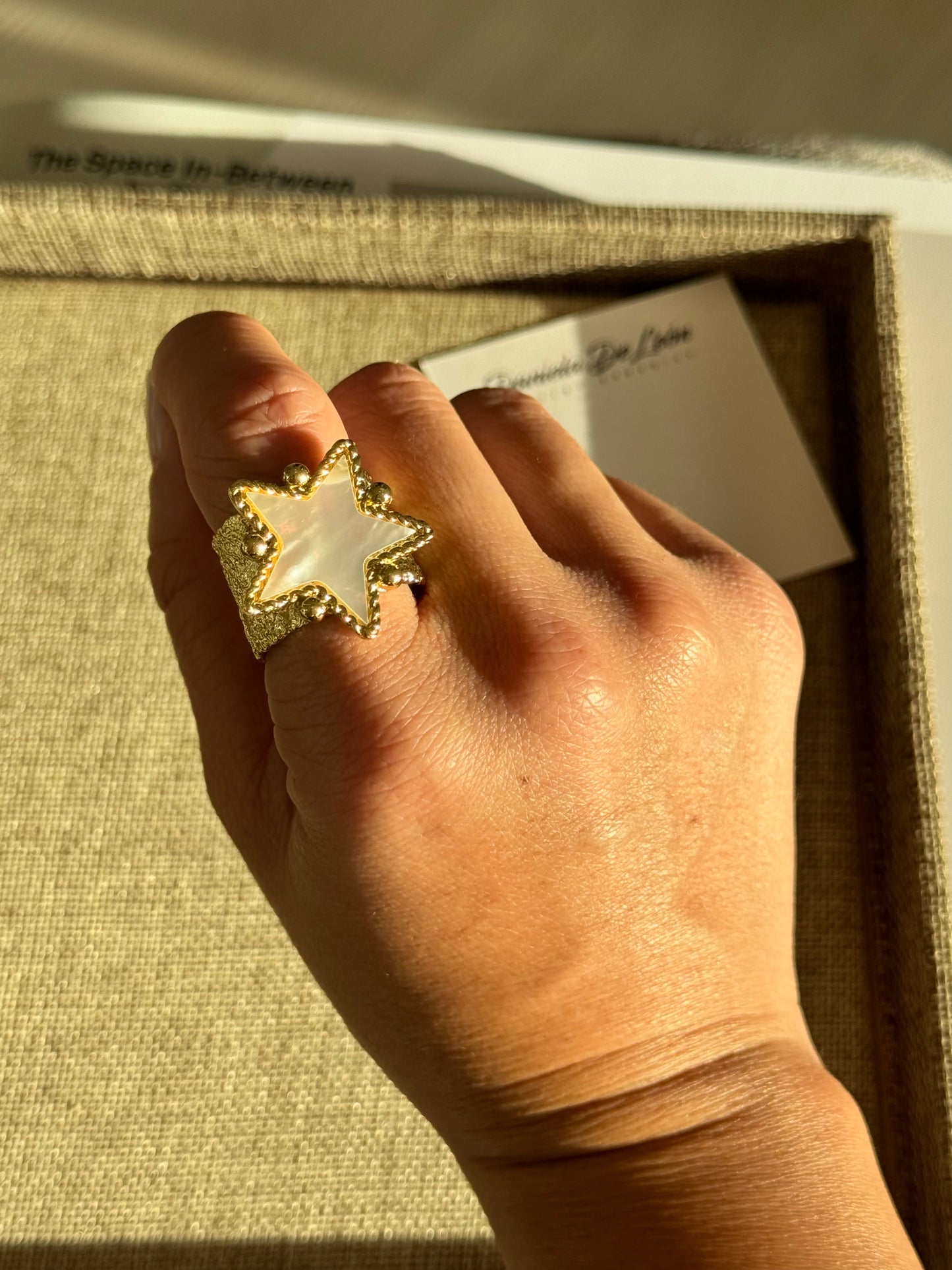 Nacar Ring