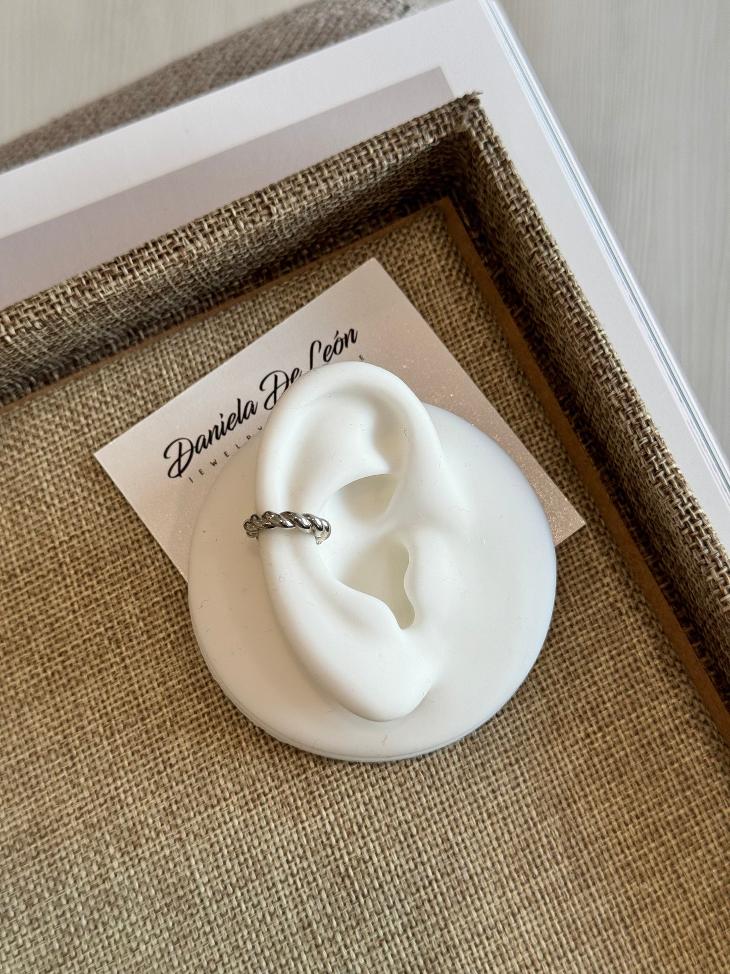 Mini pretzel ear cuff