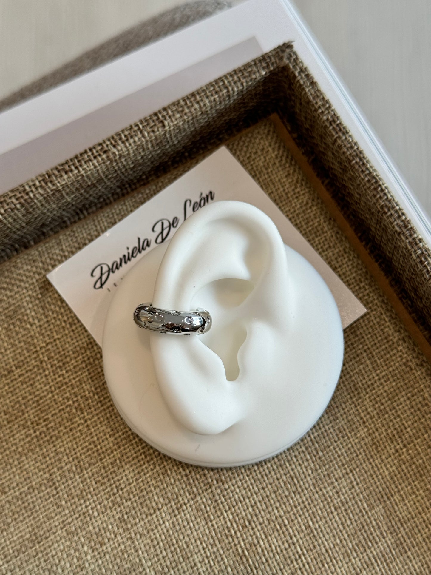 Heart Details Ear Cuff