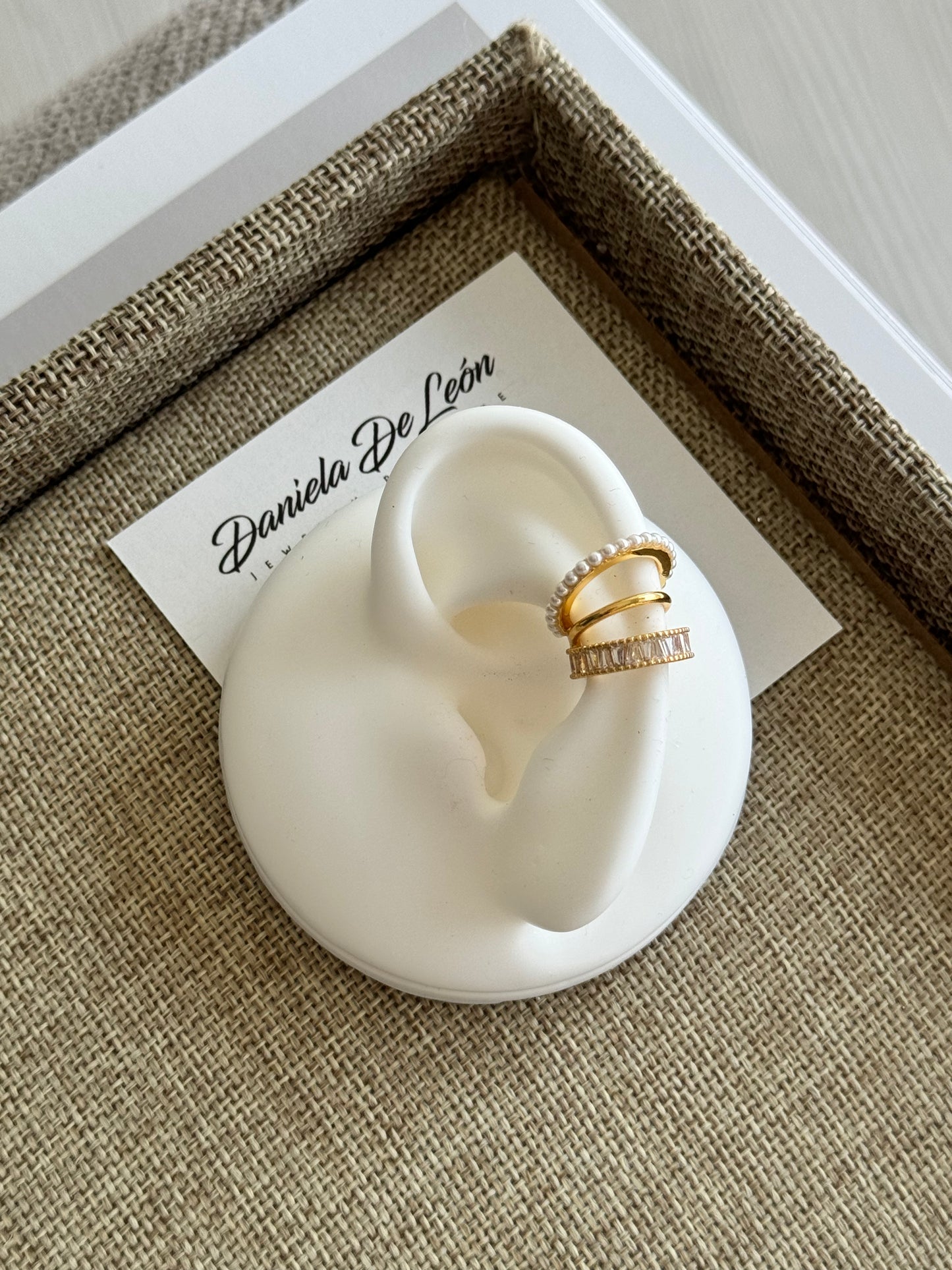 Line Ear cuff