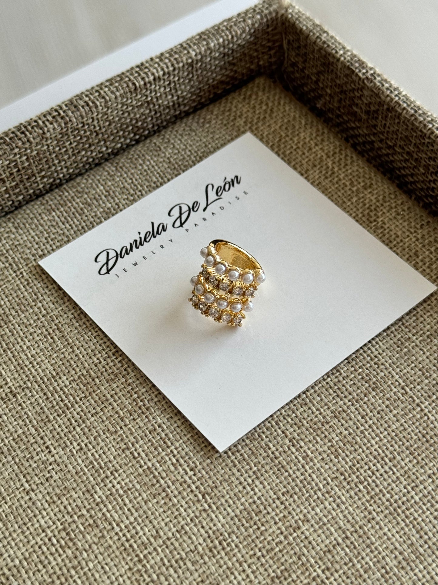Pearl rows ear cuff