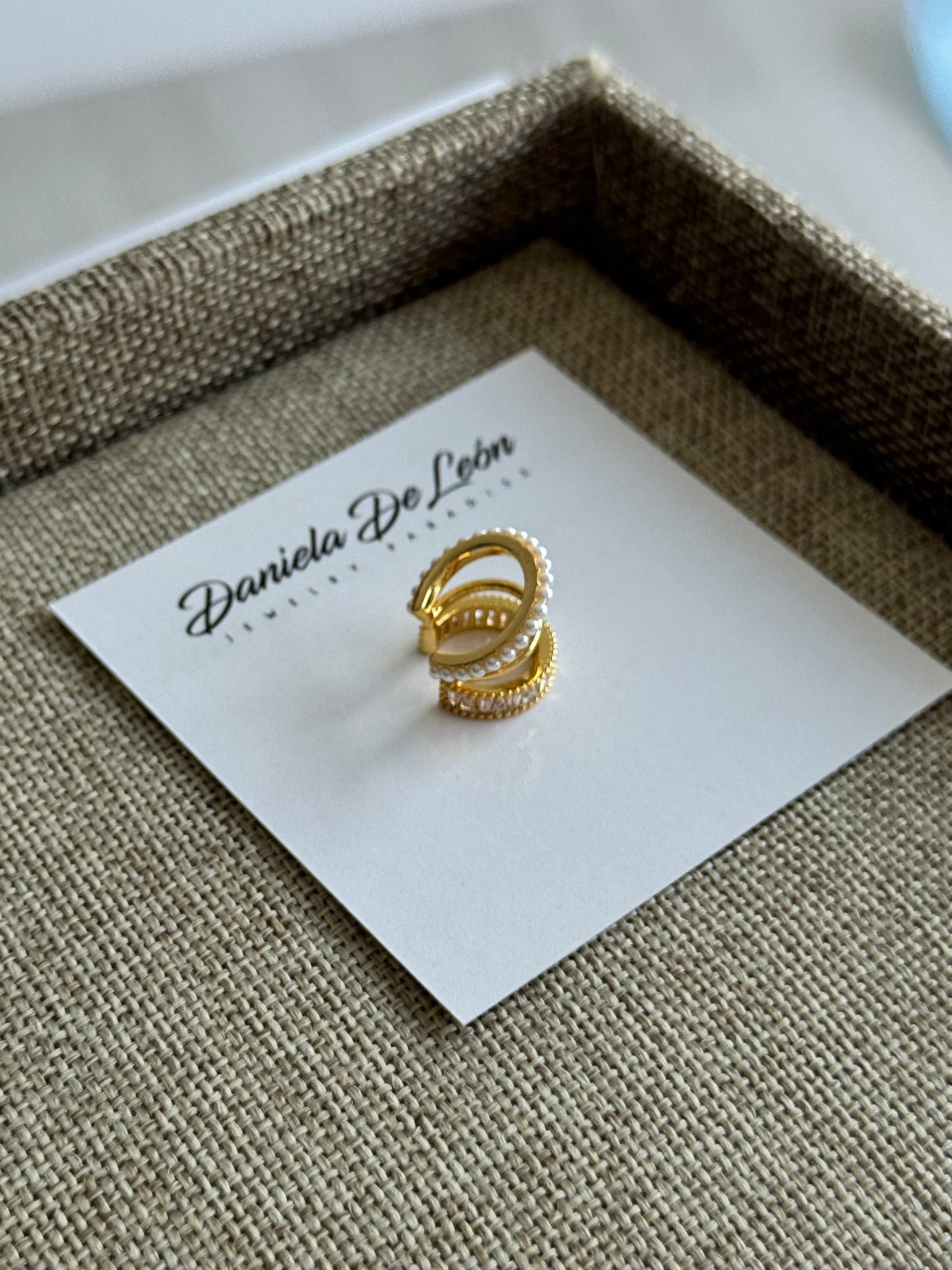 Line Ear cuff