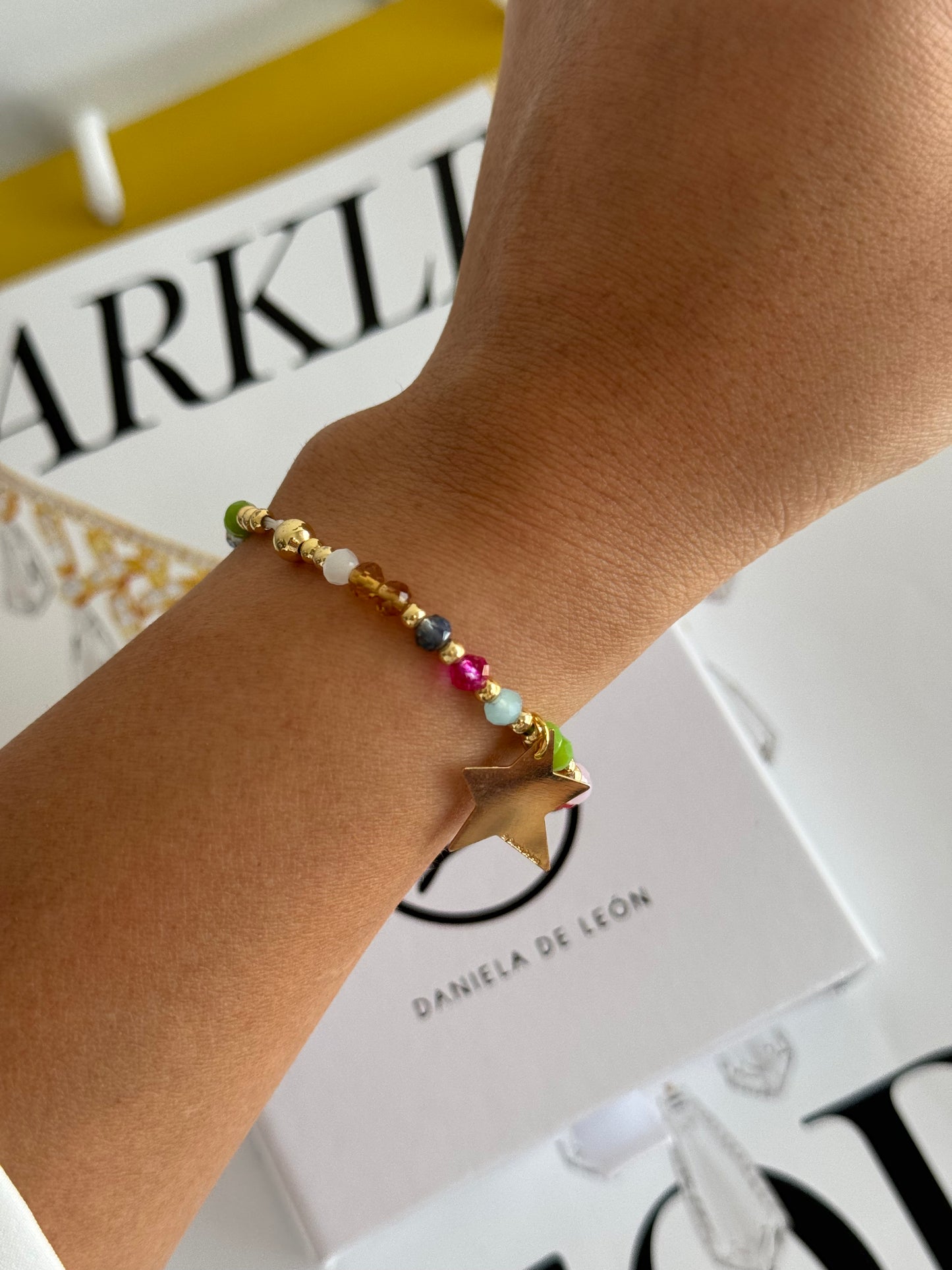 Colorful crystal elastic bracelet