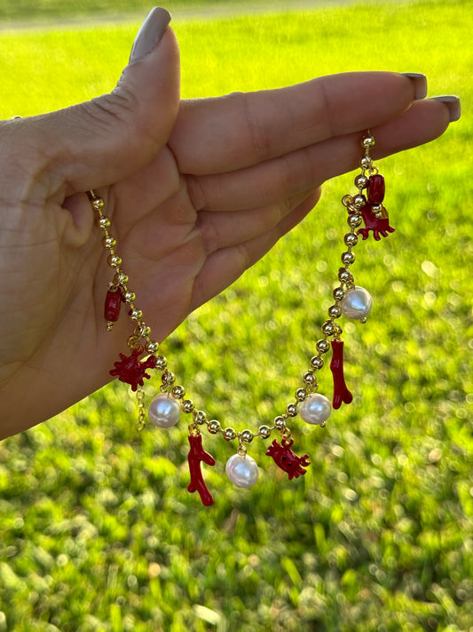 Mini crab necklace