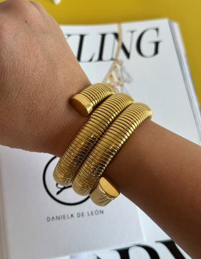 Spiral bracelet