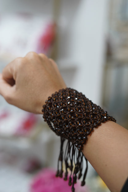Love in thread bracelet