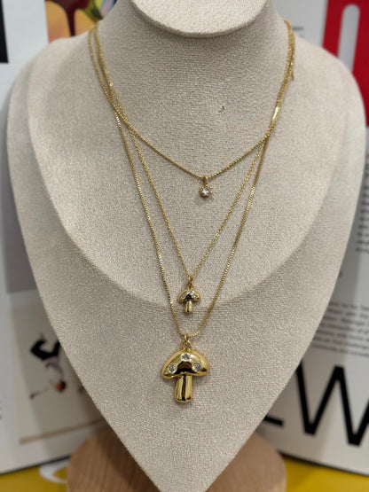 Mushrooms necklaces with earrings