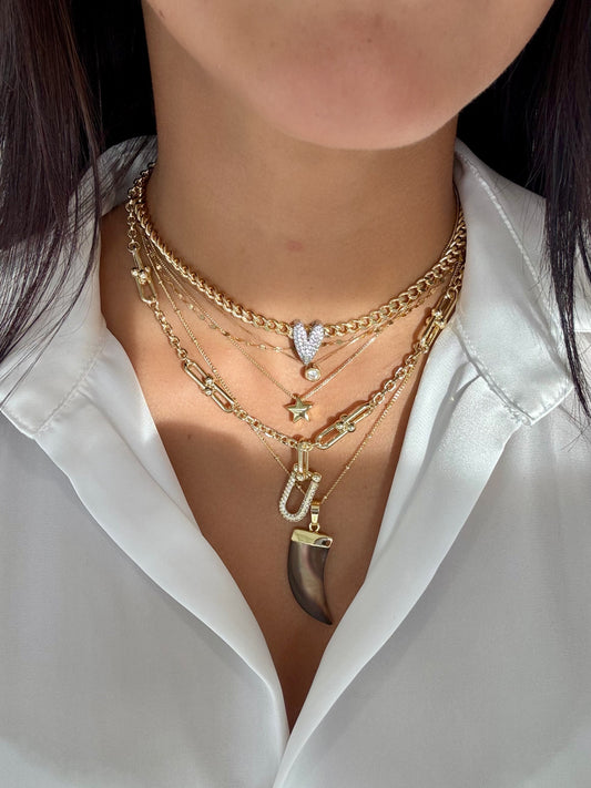 Horn necklace