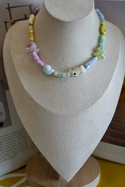 Tropical pop necklace