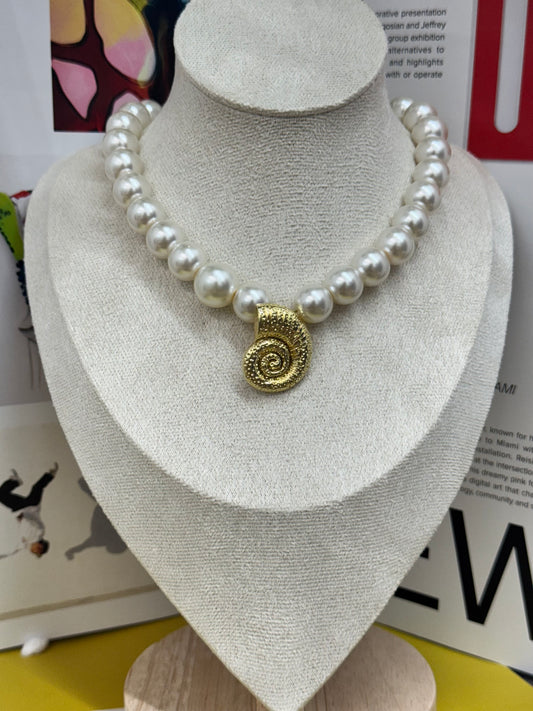 Pearl necklace