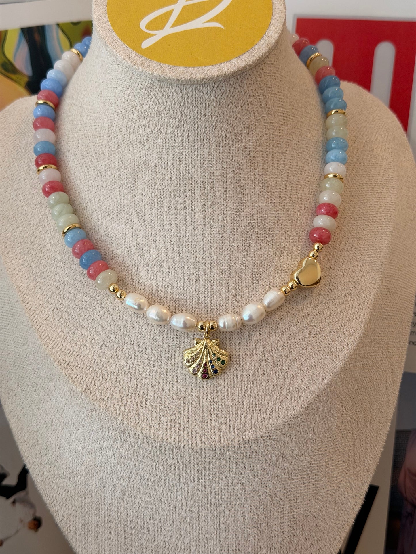Colorful vacay necklace