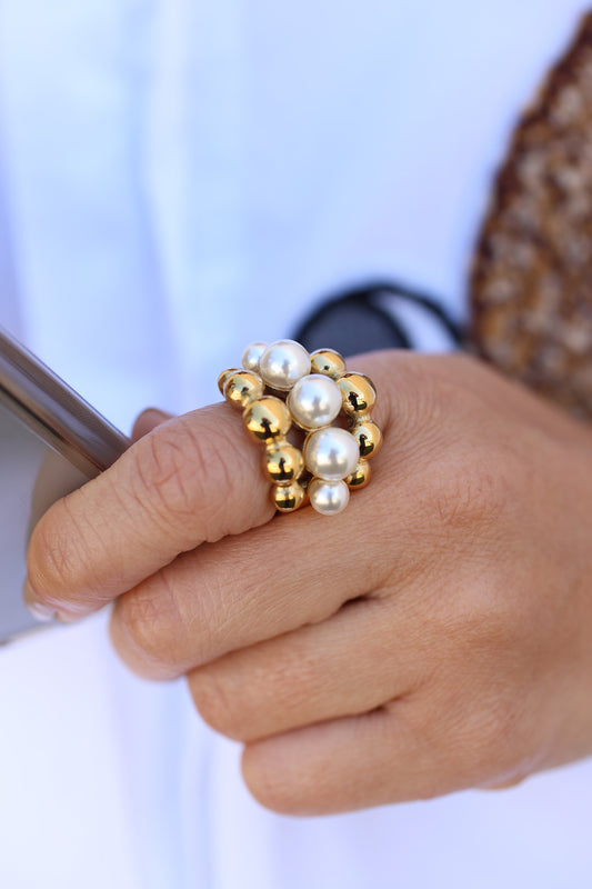 Pearl golden ring