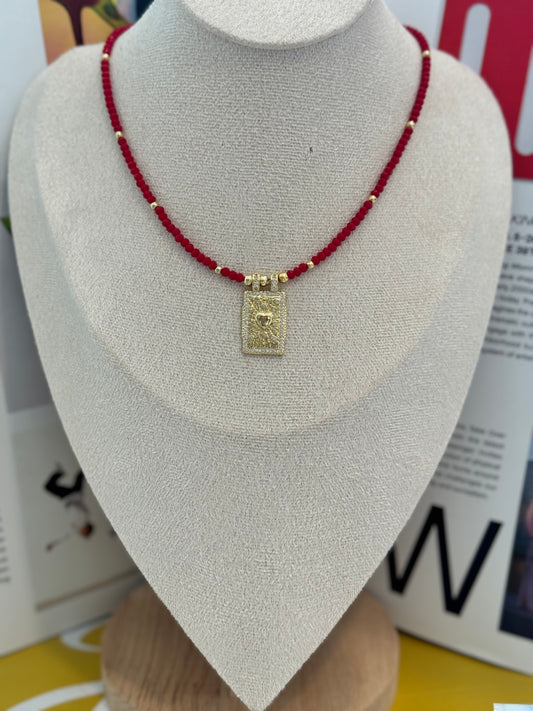 Trendy red Choker