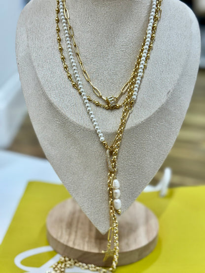 Mix styling layer necklaces