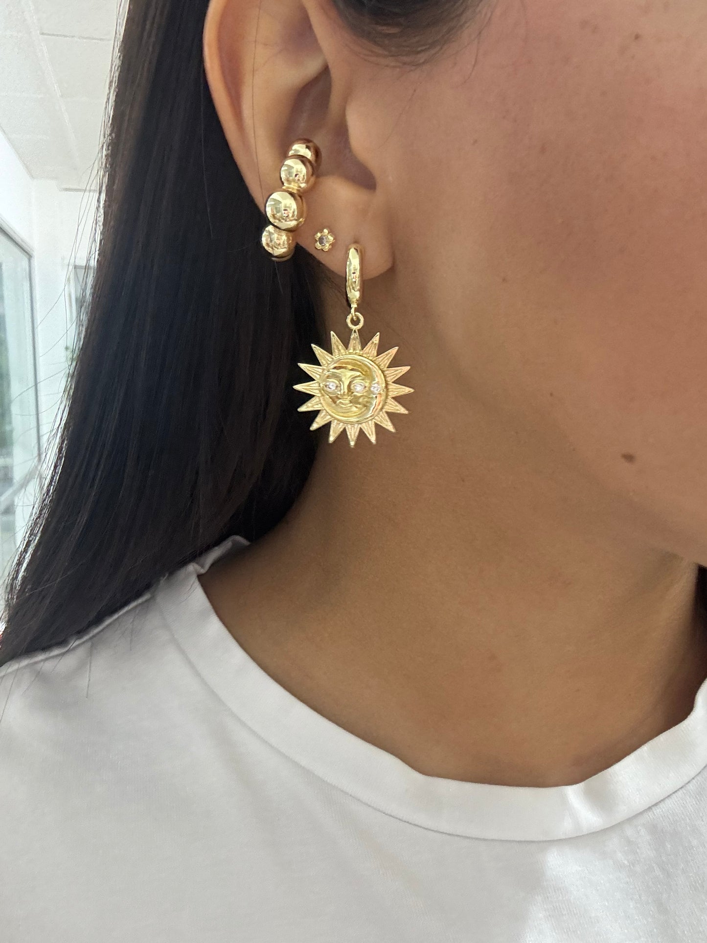 Sun moon hoops