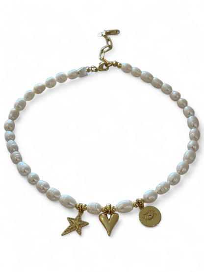 Fresh charming pearl necklace