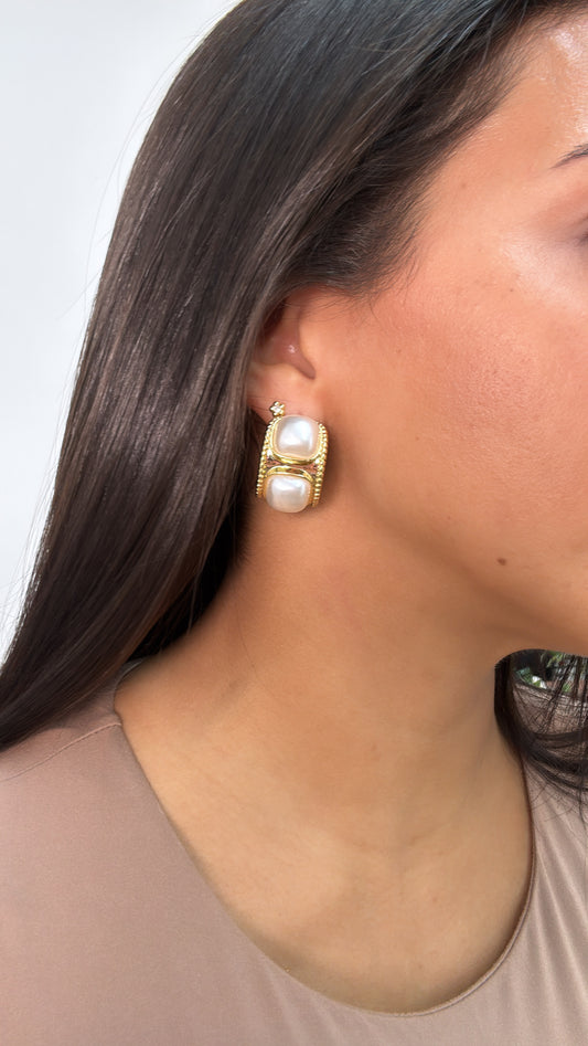 Pearl golden hoop
