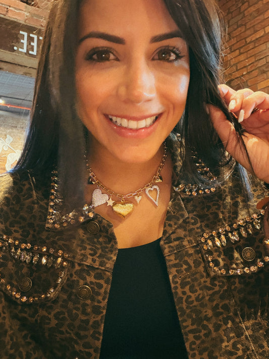 Love is in the air charming choker