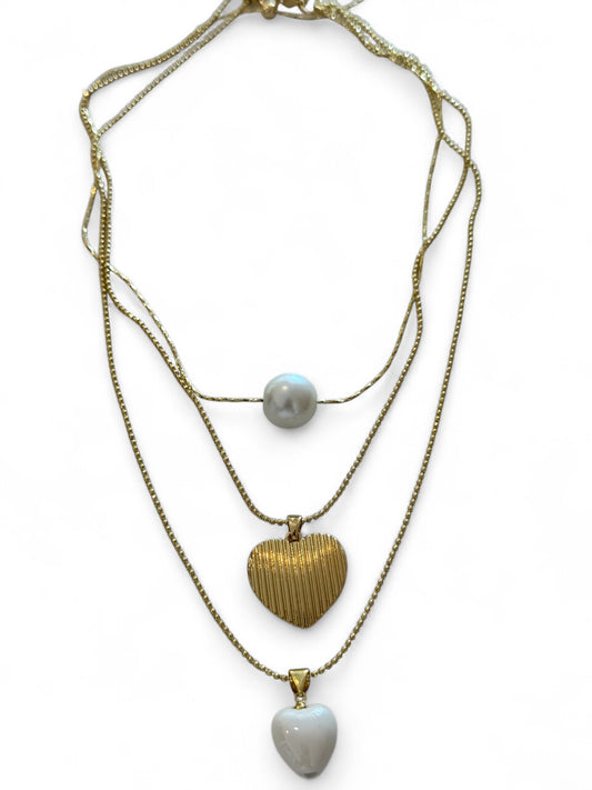 Pearly layer necklace with earrings