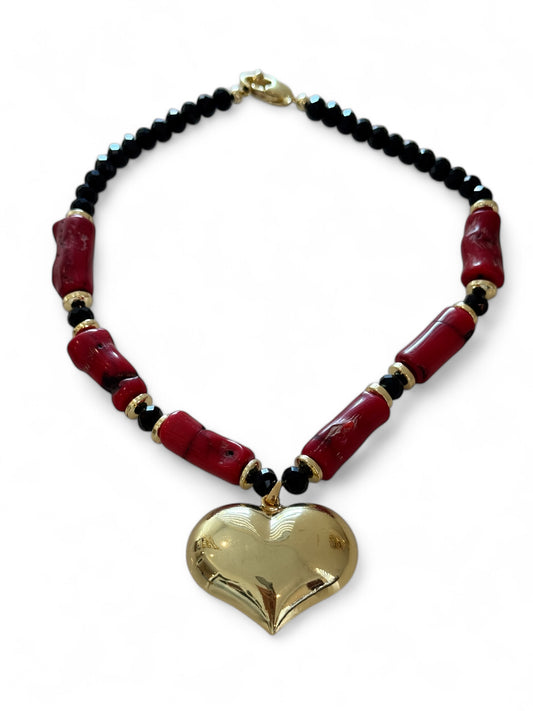 Extravagant B&R necklace