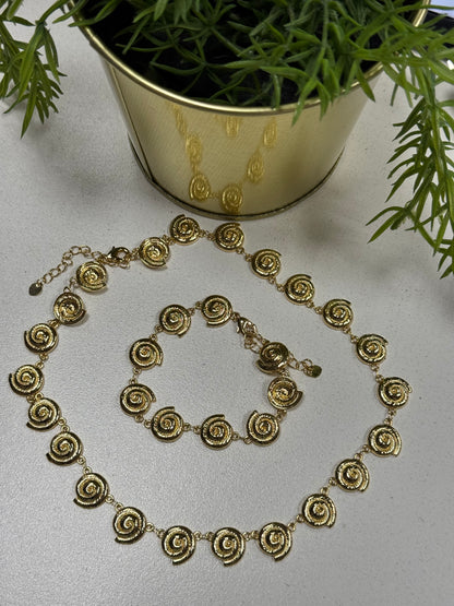 Conchitas set (necklace + bracelet)