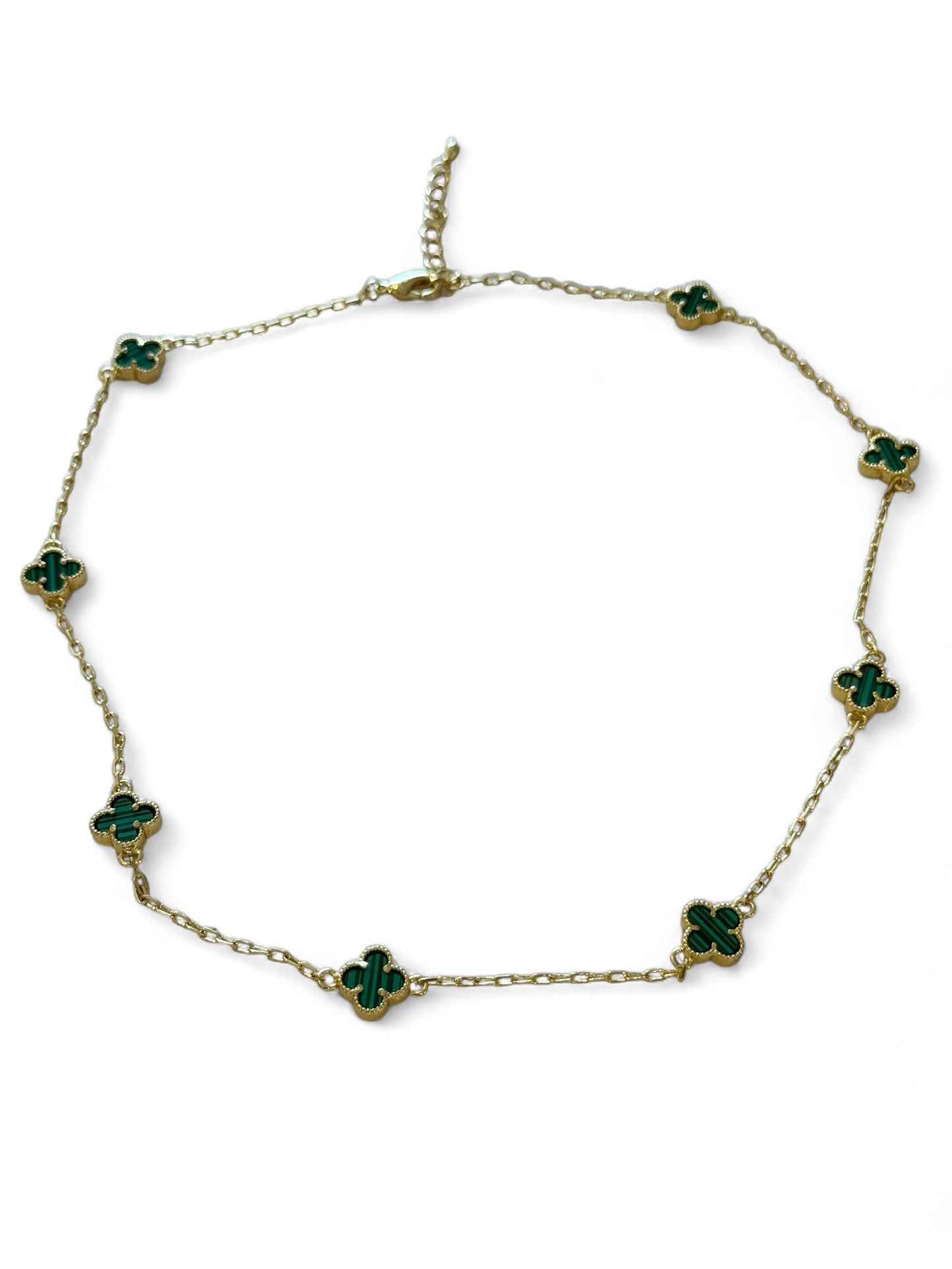 Trebol emerald necklace