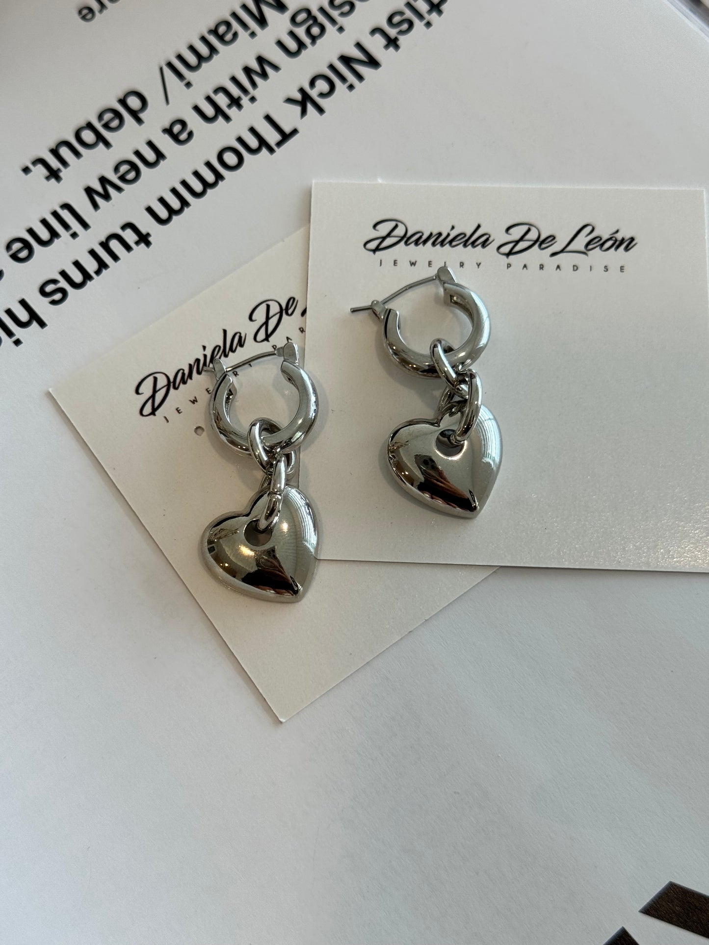 Dangle heart earrings