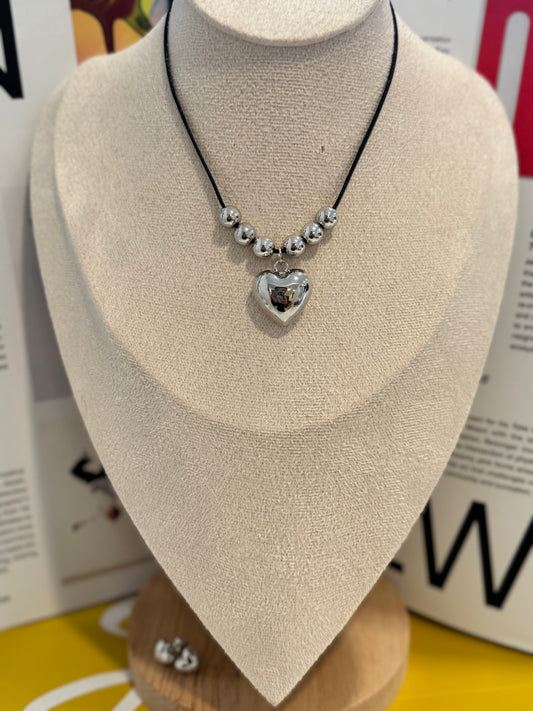 Coolest silver necklace + earrings set