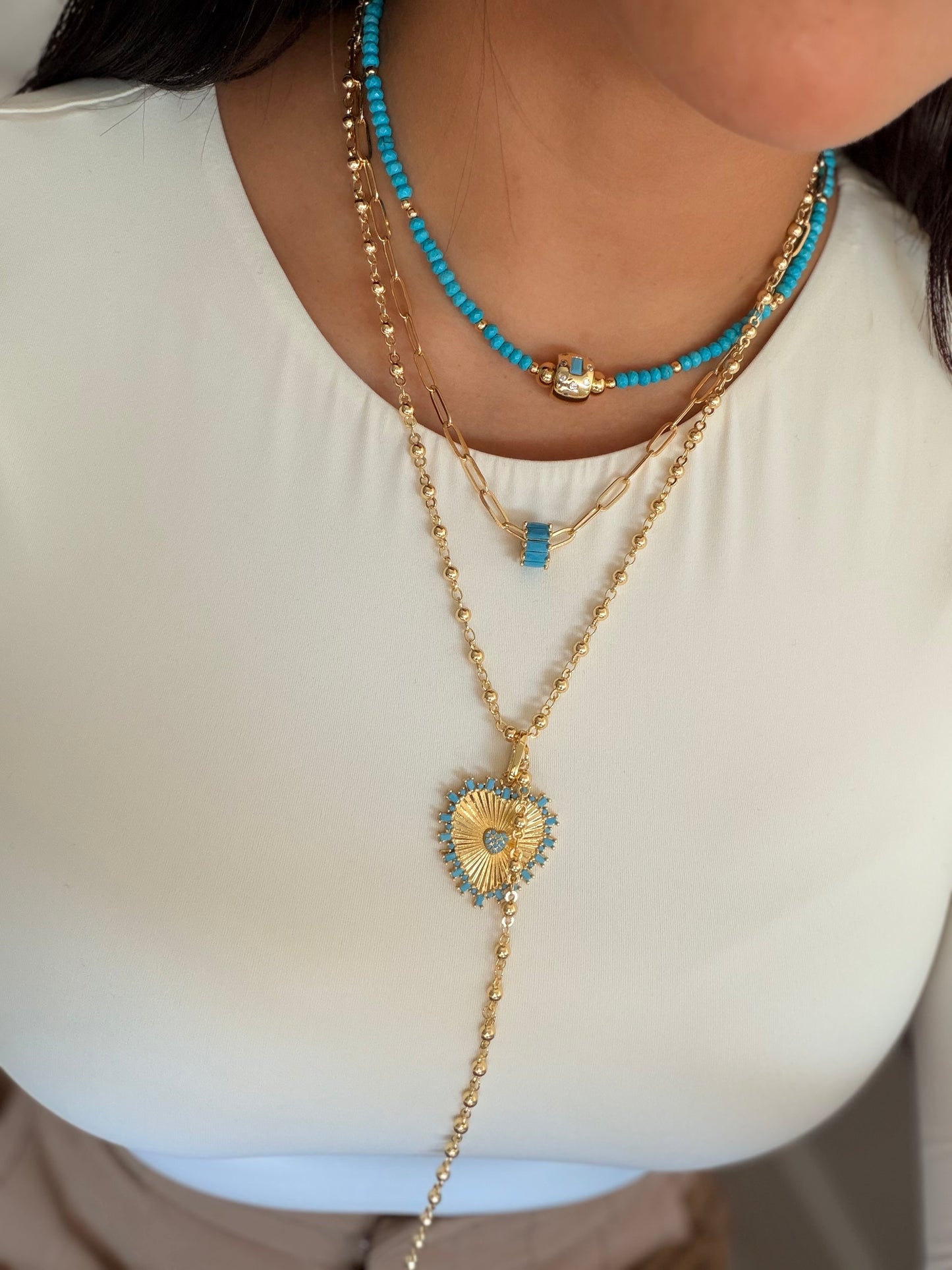 BEQUEVÉ LIMITED EDITION CHOKER (premium turquoise beads) LAYERING NECKLACE