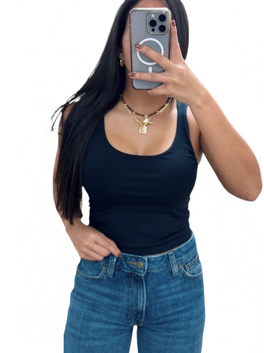 Essential black t shirt
