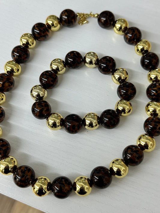 Final sale. Pulsera y collar set