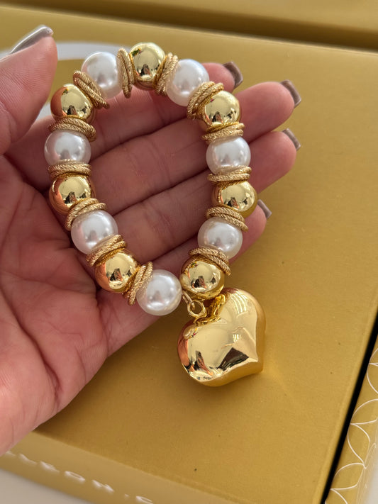 Heart pearl bracelet