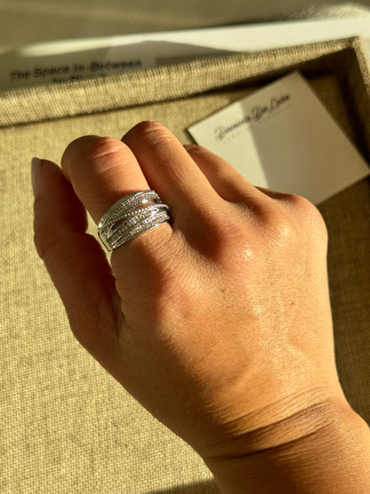 Crystal details ring