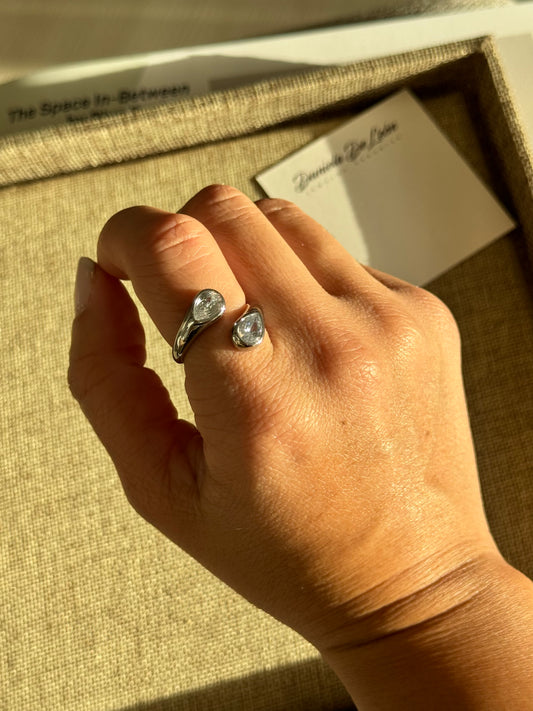Teardrop open ring