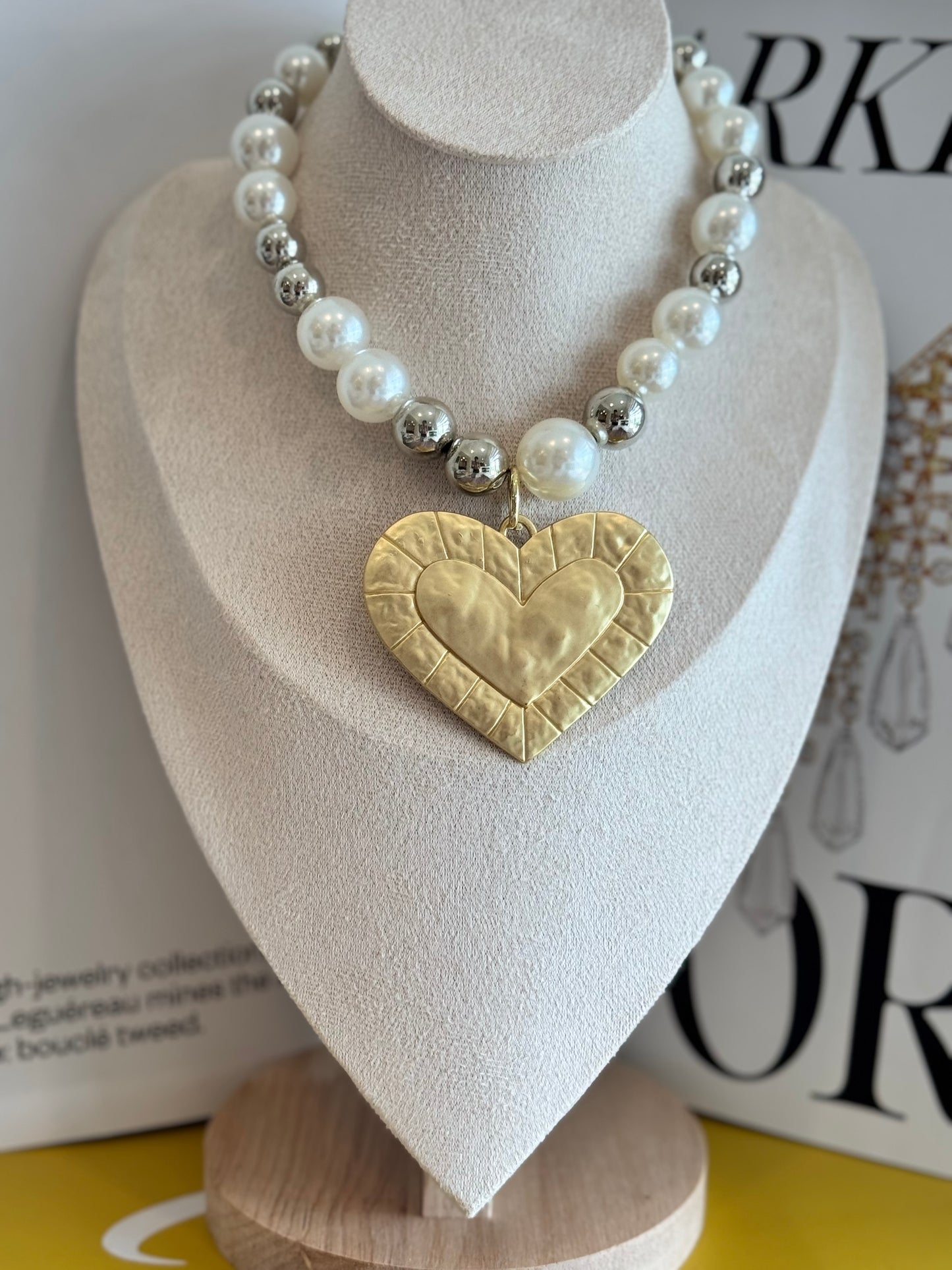 Pearl two tone necklace